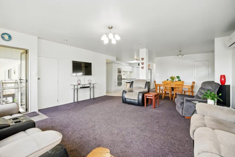 Photo of property in 75 Ruakaka Beach Road, Ruakaka, 0116