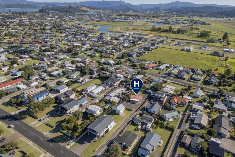 Photo of property in 196 Cook Drive, Whitianga, 3510