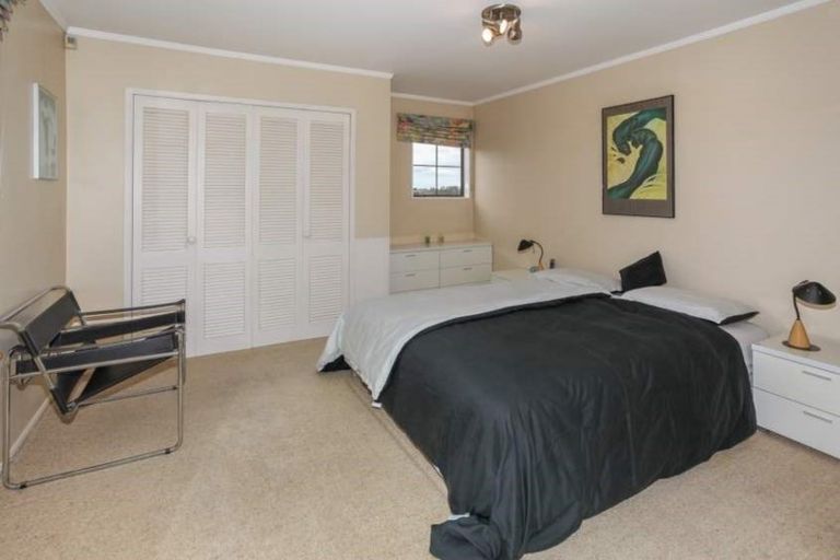 Photo of property in 112 Valley Road, Pukekohe, 2120