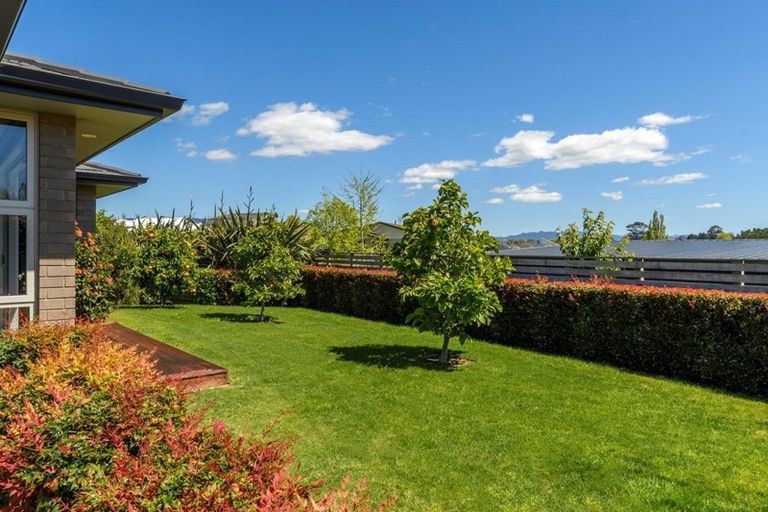 Photo of property in 2 Gane Place, Omokoroa, 3114