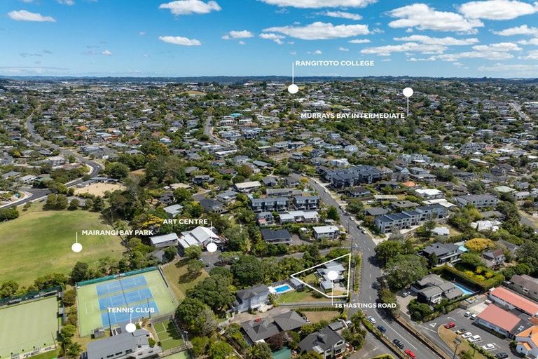 Photo of property in 18 Hastings Road, Mairangi Bay, Auckland, 0630