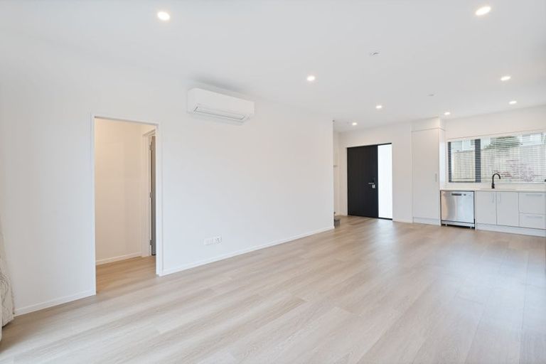 Photo of property in 6/22 James Laurie Street, Henderson, Auckland, 0612
