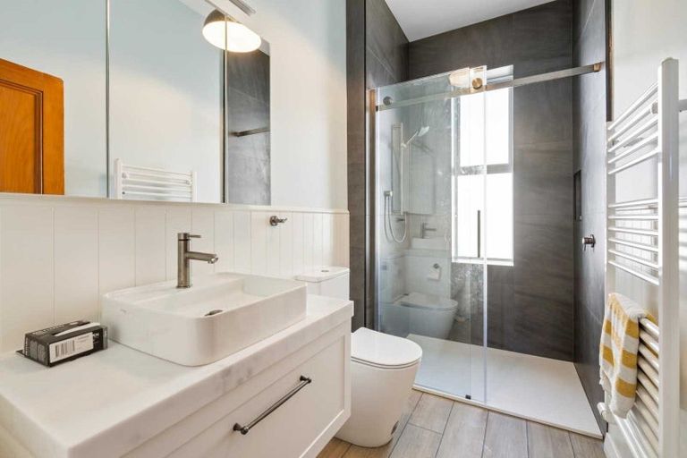 Photo of property in 12a Colonsay Street, Lawrence, 9532