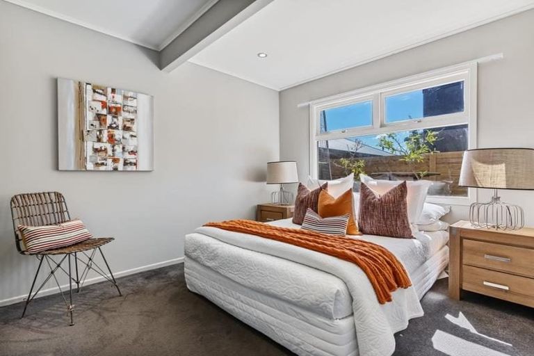 Photo of property in 64 Marlborough Avenue, Glenfield, Auckland, 0629