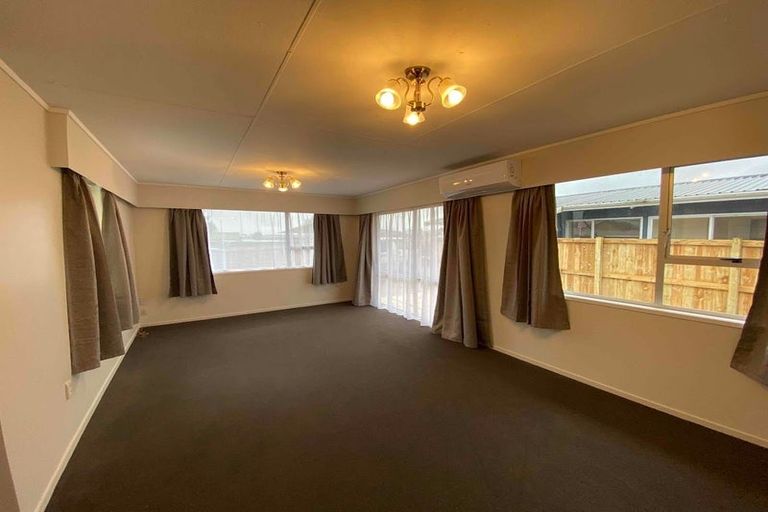 Photo of property in 15a Lanark Street, Mosgiel, 9024