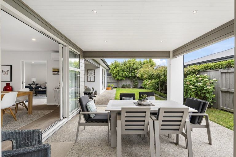 Photo of property in 72 Penetaka Heights, Pyes Pa, Tauranga, 3112