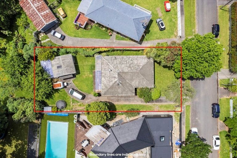 Photo of property in 21 Challinor Street, Pakuranga, Auckland, 2010