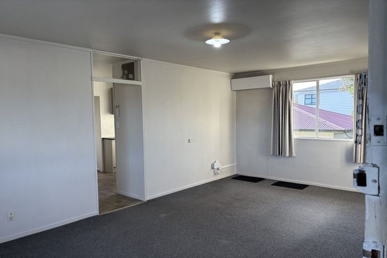 Photo of property in 28g Leighton Avenue, Waiwhetu, Lower Hutt, 5010