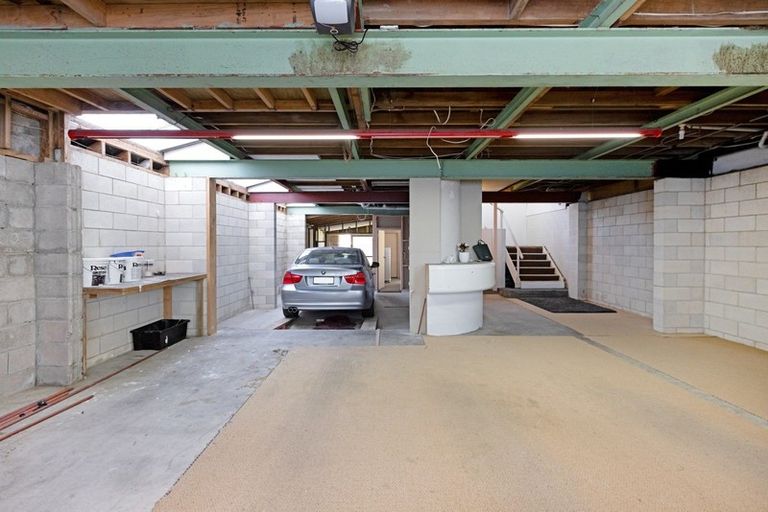 Photo of property in 473 Marine Parade, Napier South, Napier, 4110