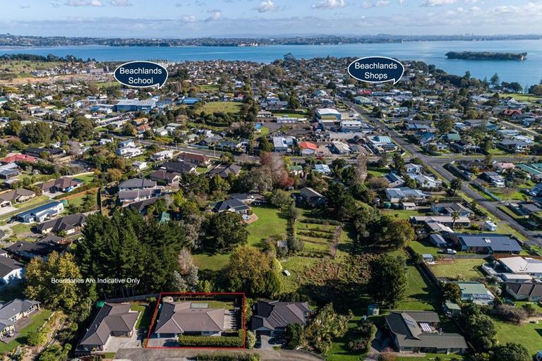 Photo of property in 5 Neill Boak Place, Beachlands, Auckland, 2018
