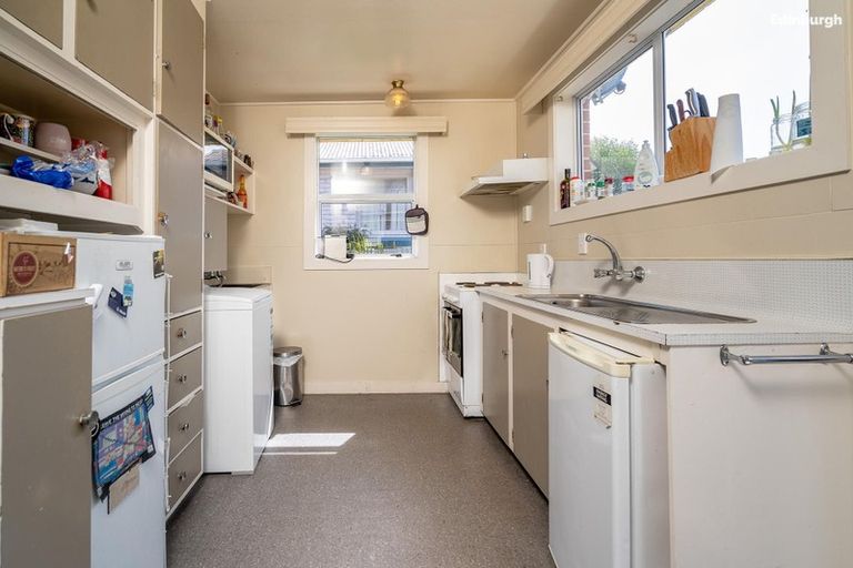 Photo of property in 56 Howe Street, North Dunedin, Dunedin, 9016