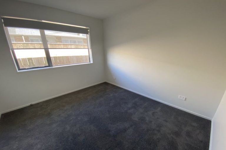 Photo of property in 36a Queenwood Road, Levin, 5510