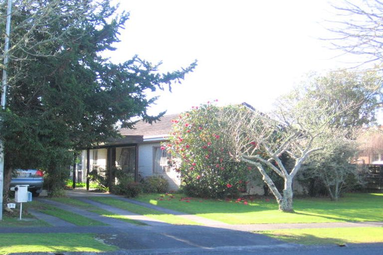 Photo of property in 23 Glen Lynne Avenue, Queenwood, Hamilton, 3210