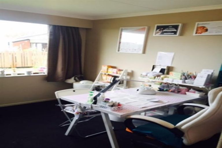 Photo of property in 99 Bourke Street, Windsor, Invercargill, 9810