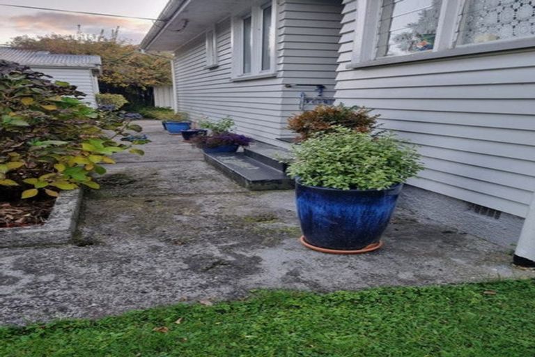 Photo of property in 107 Waller Street, Murchison, 7007