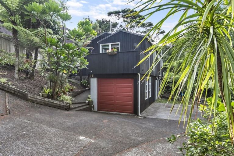 Photo of property in 2/52 Fowler Street, Northcote, Auckland, 0627