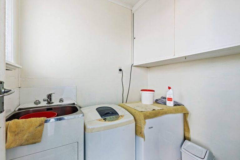 Photo of property in 135 Cracroft Street, Waitara, 4320