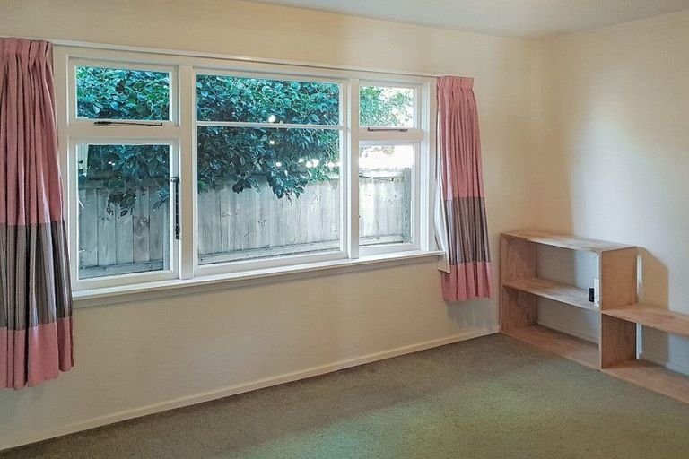 Photo of property in 43 Hounslow Street, Ilam, Christchurch, 8041