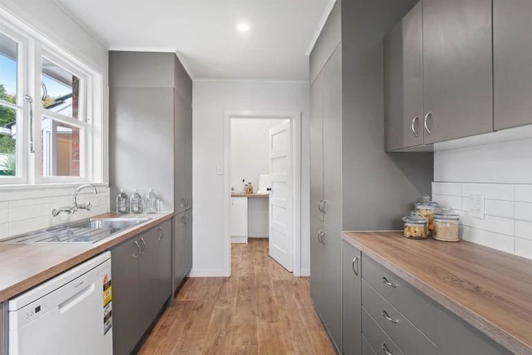 Photo of property in 4 Allison Place, Shirley, Christchurch, 8013