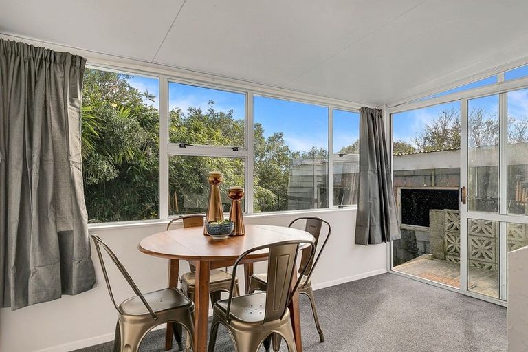 Photo of property in 59 Leicester Street, Cannons Creek, Porirua, 5024