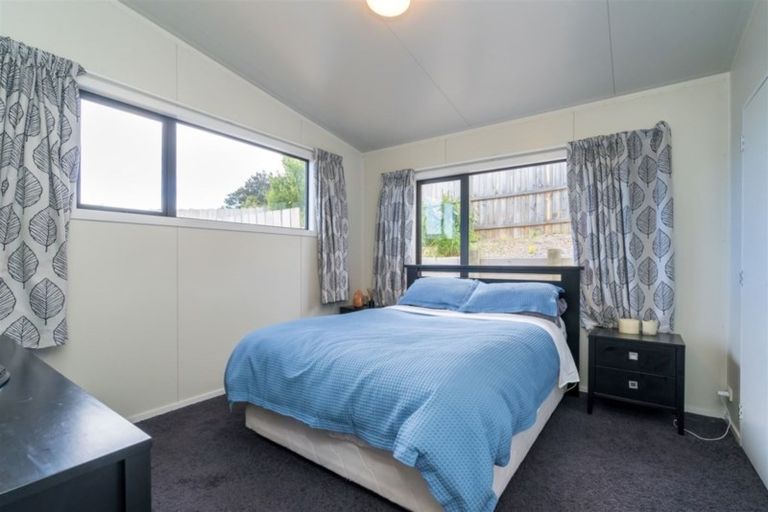 Photo of property in 10 Kohu Place, Halfway Bush, Dunedin, 9010