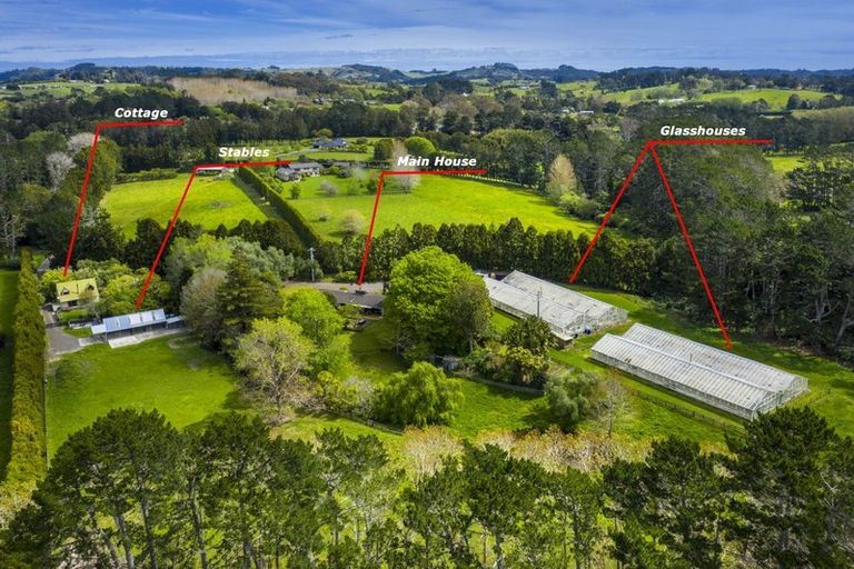 Photo of property in 9 Dysart Lane, Kumeu, 0891