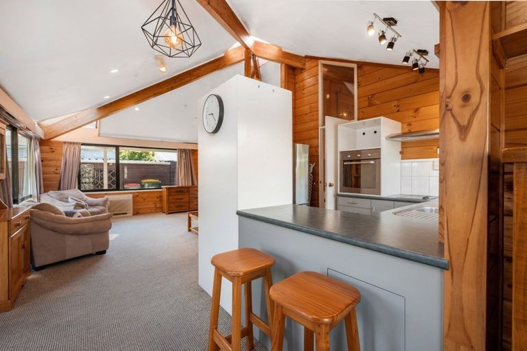 Photo of property in 17b Hilton Road, Lynmore, Rotorua, 3010