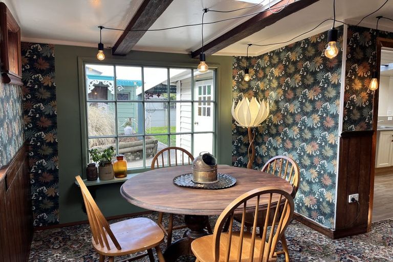 Photo of property in 27 Till Street, South Hill, Oamaru, 9400