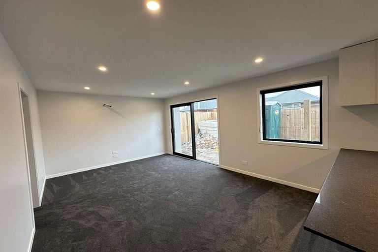 Photo of property in 36c Oxford Crescent, Ebdentown, Upper Hutt, 5018