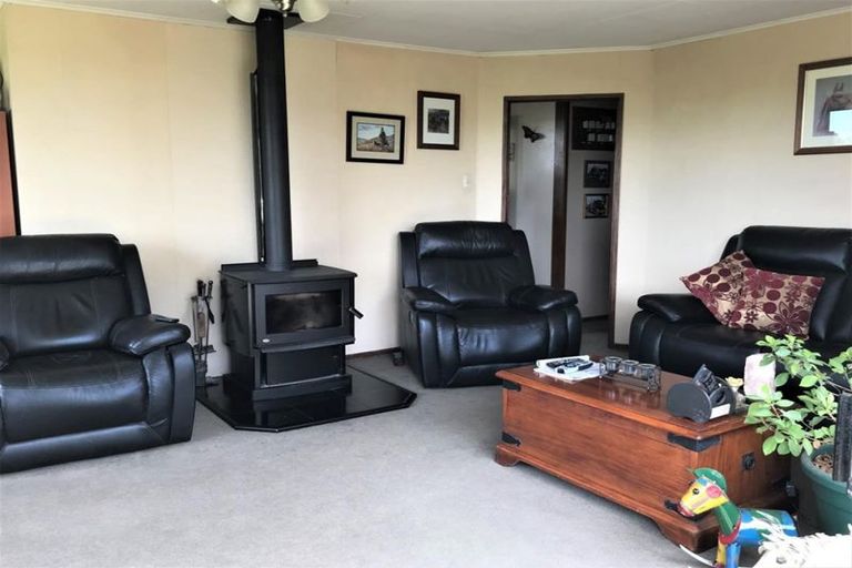 Photo of property in 86 Totara Island Road, Clifton, Balclutha, 9273