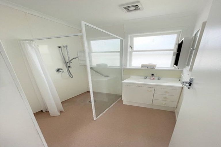 Photo of property in 9 Collingwood Street, Levin, 5510