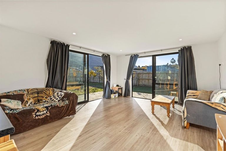 Photo of property in 3 Pennycook Place, Lake Hawea, Wanaka, 9382