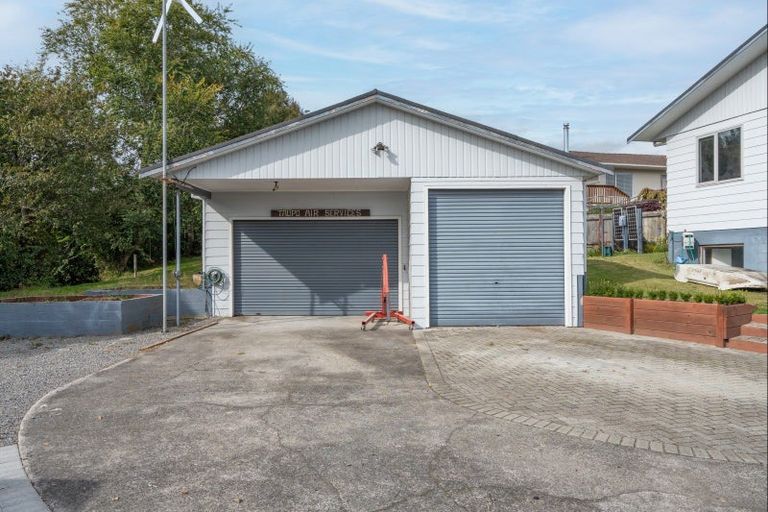 Photo of property in 12 Normand Place, Richmond Heights, Taupo, 3330