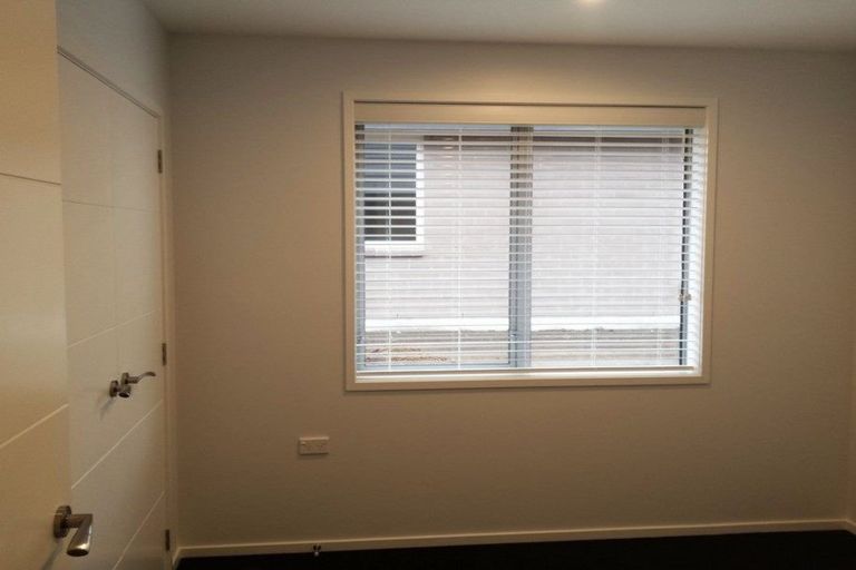 Photo of property in 2 Huetu Place, Bell Block, New Plymouth, 4312