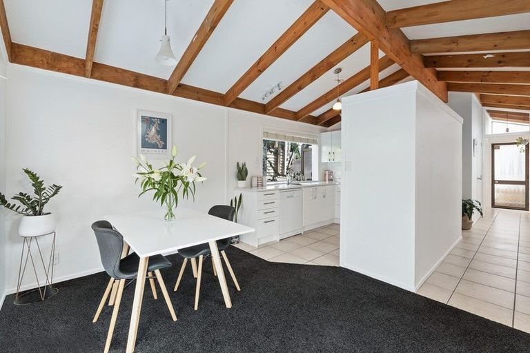 Photo of property in 16b Godden Crescent, Orakei, Auckland, 1071