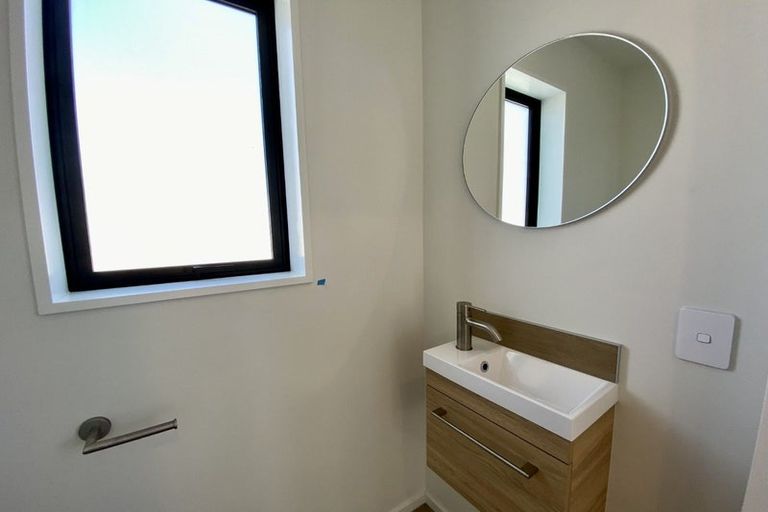 Photo of property in 30a Hills Road, Edgeware, Christchurch, 8013