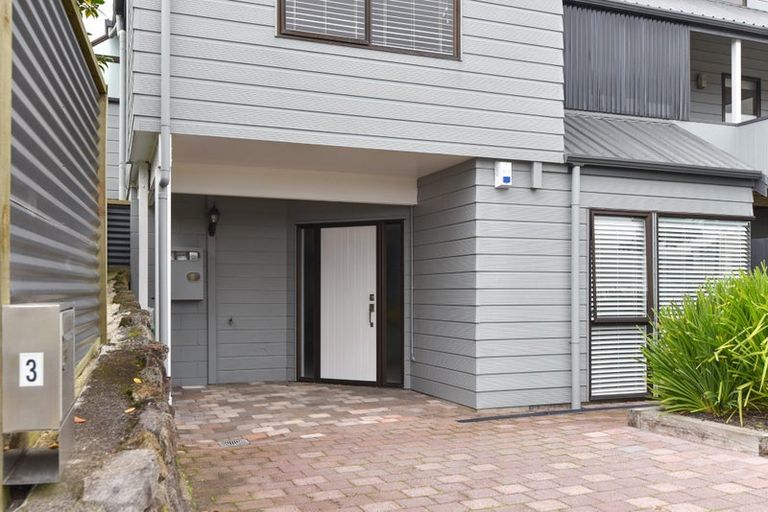 Photo of property in 2 Iles Road, Lynmore, Rotorua, 3010