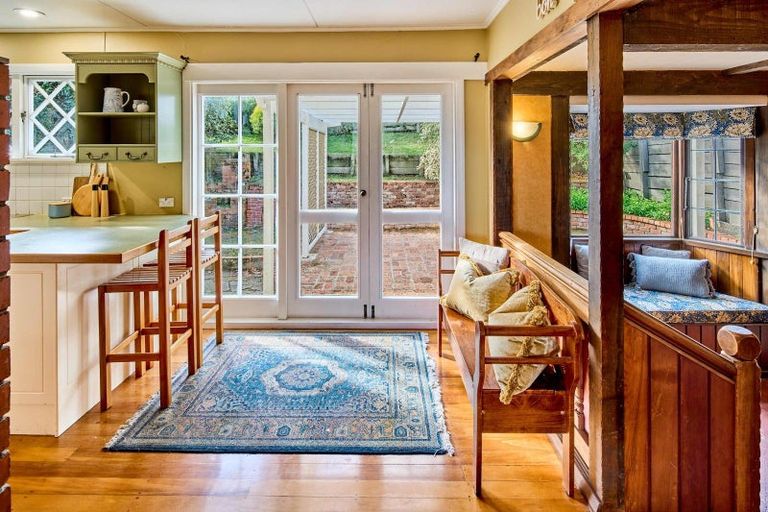 Photo of property in 5 Porter Place, Paekakariki, 5034