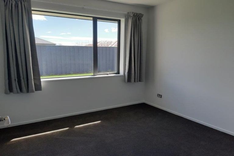 Photo of property in 10 Awatere Street, Pegasus, 7612