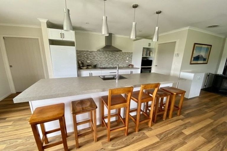 Photo of property in 4 Camellia Lane, Carterton, 5713