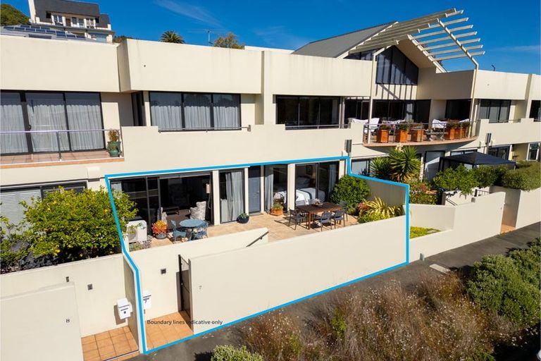 Photo of property in 7/27 Shelbourne Street, Nelson, 7010