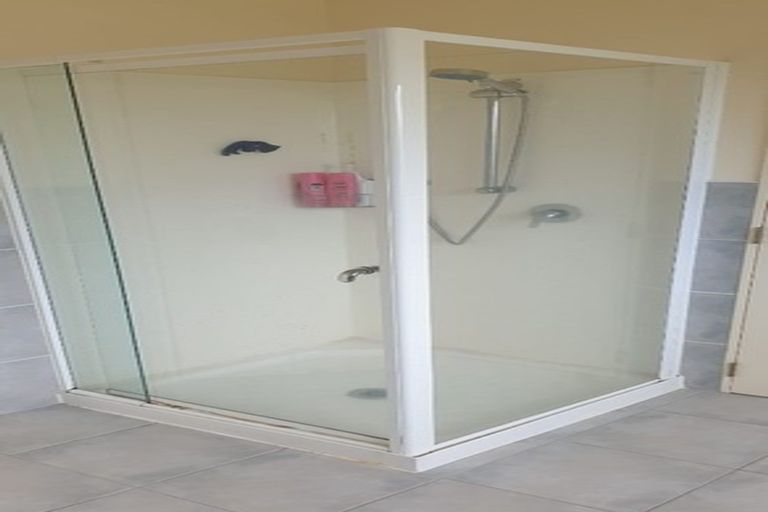 Photo of property in 39a Sheehan Avenue, Papakura, 2110