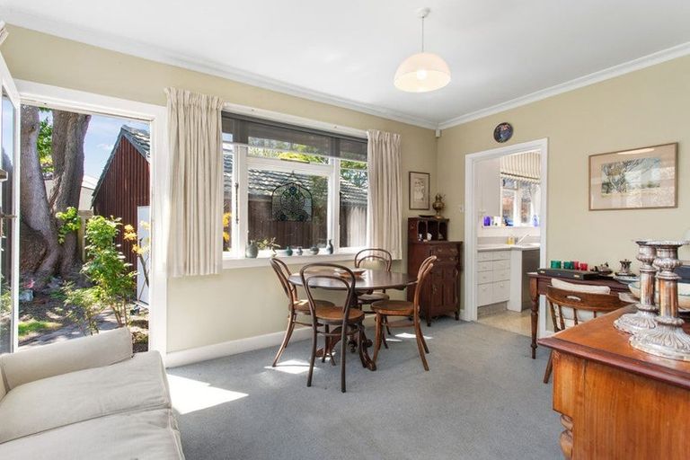 Photo of property in 4 Makora Street, Fendalton, Christchurch, 8041