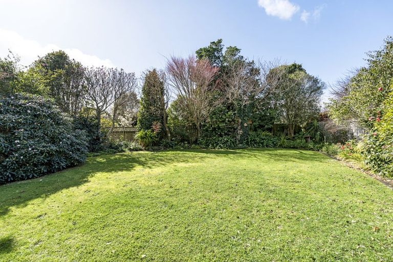 Photo of property in 82b Branch Road, Highlands Park, New Plymouth, 4312