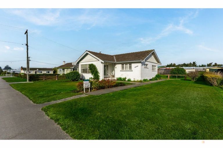 Photo of property in 45 Wilkin Street, Waimate, 7924