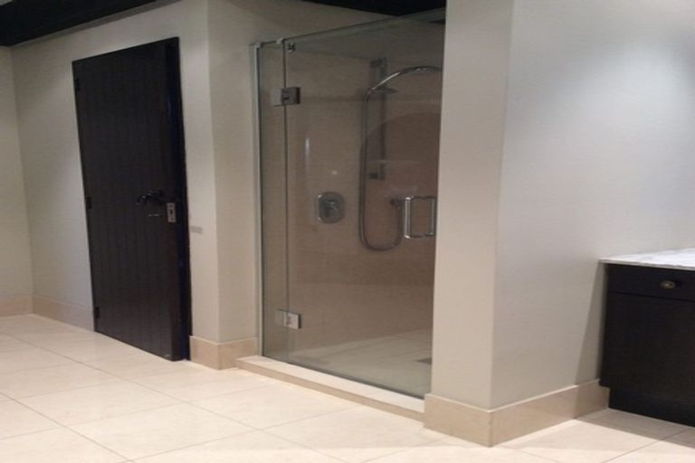 Photo of property in 2 Mcdougall Avenue, St Albans, Christchurch, 8014