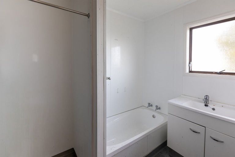 Photo of property in 2 Mawson Avenue, Waipapa, 0230