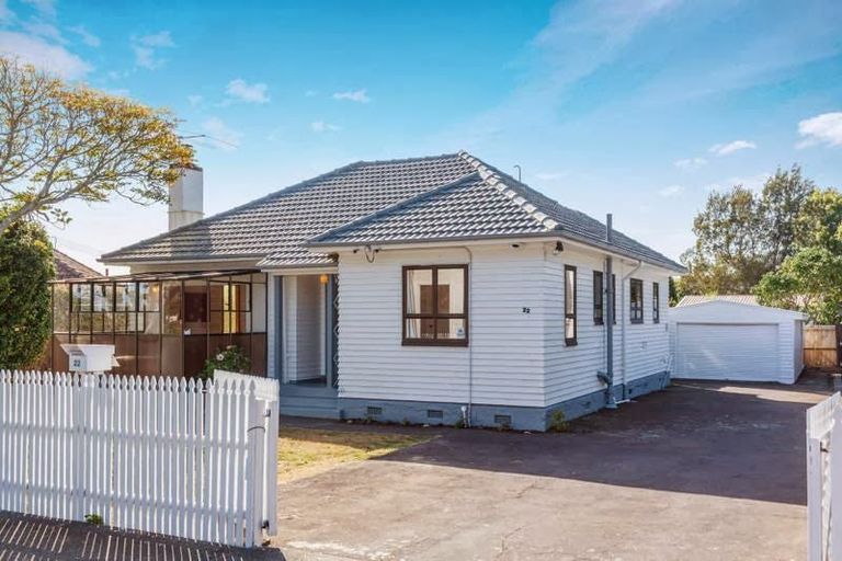 Photo of property in 22 Kiwitea Street, Sandringham, Auckland, 1041