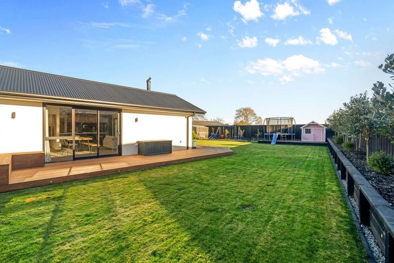 Photo of property in 11 Chris Drive, Rolleston, 7614