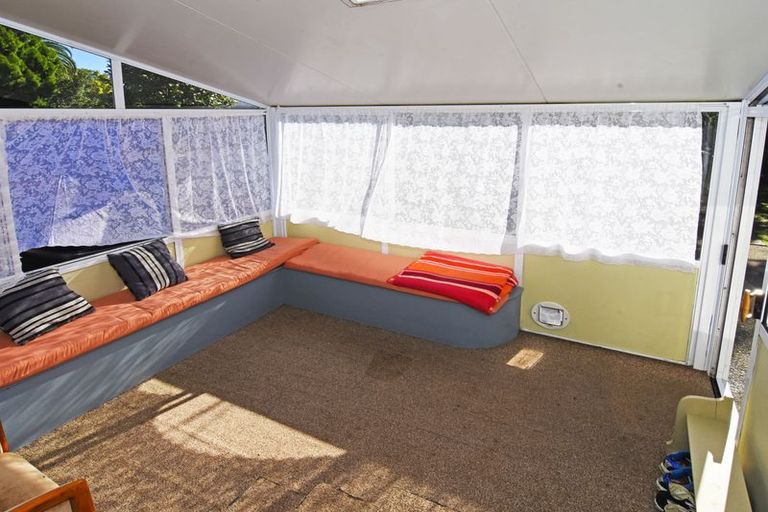 Photo of property in 24 Fergusson Street, Solway, Masterton, 5810